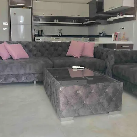 Cerat Tower 7 Apartment *